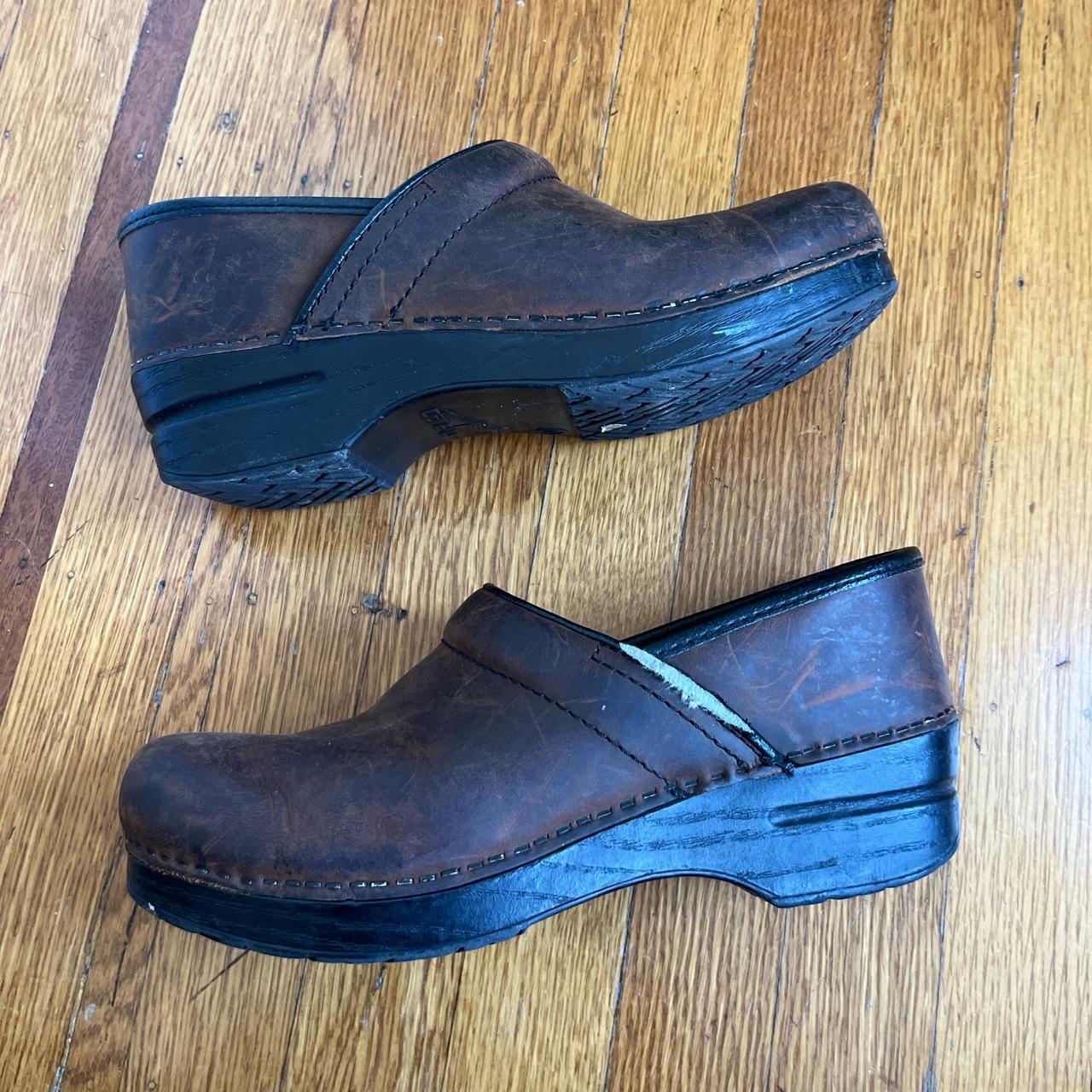 Classic brown Dansko clogs size 39 narrow. Broken in... Depop