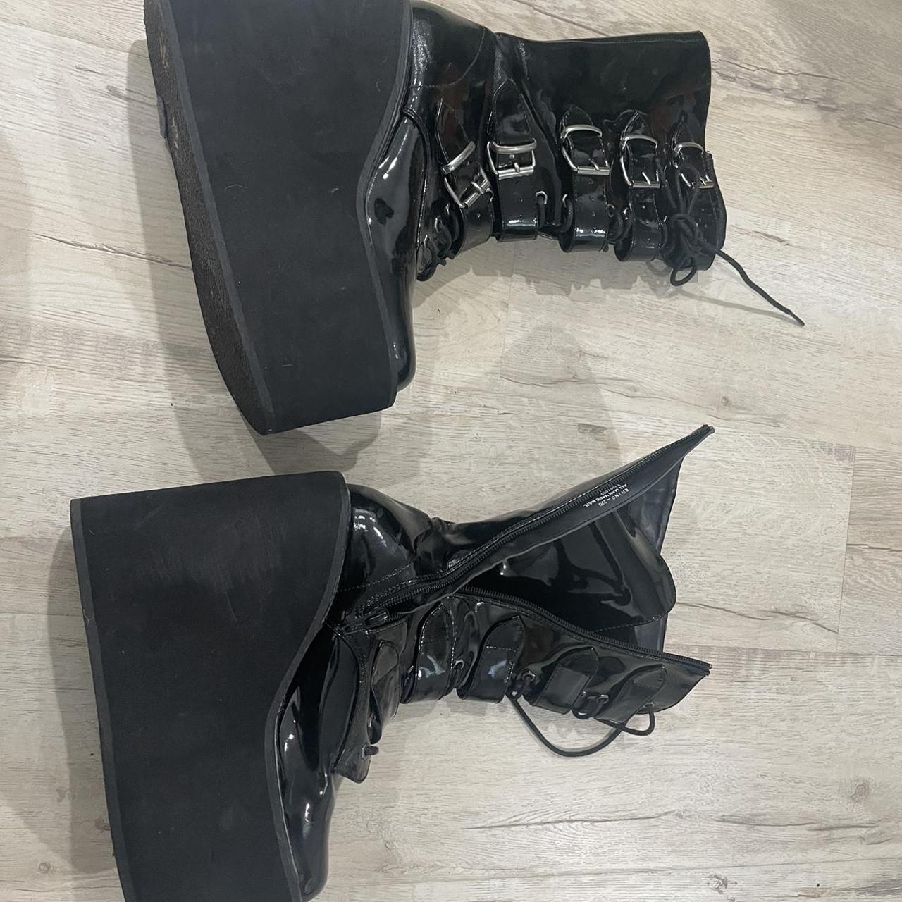 mens demonia platform boots