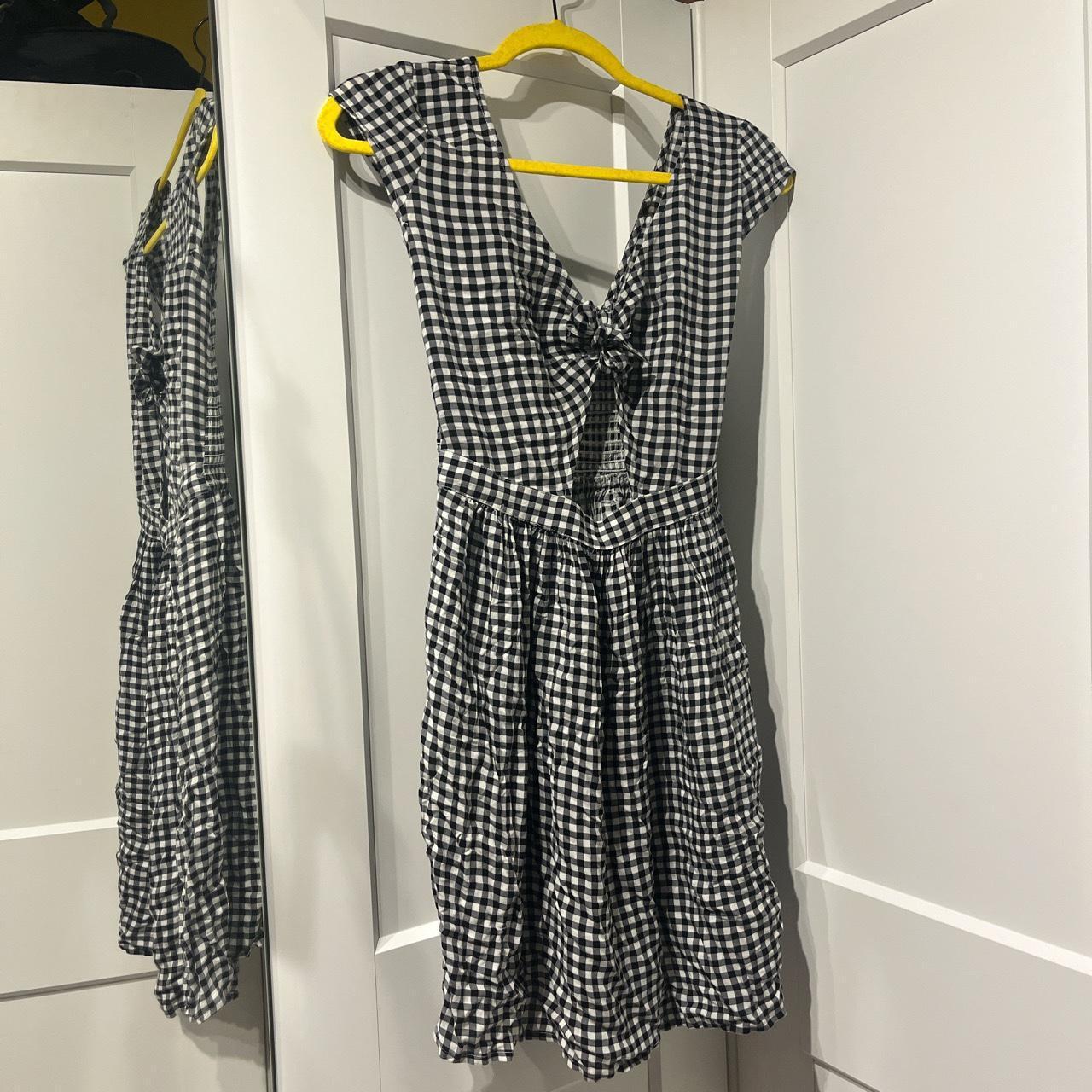 Black and white gingham Hollister dress with a Depop