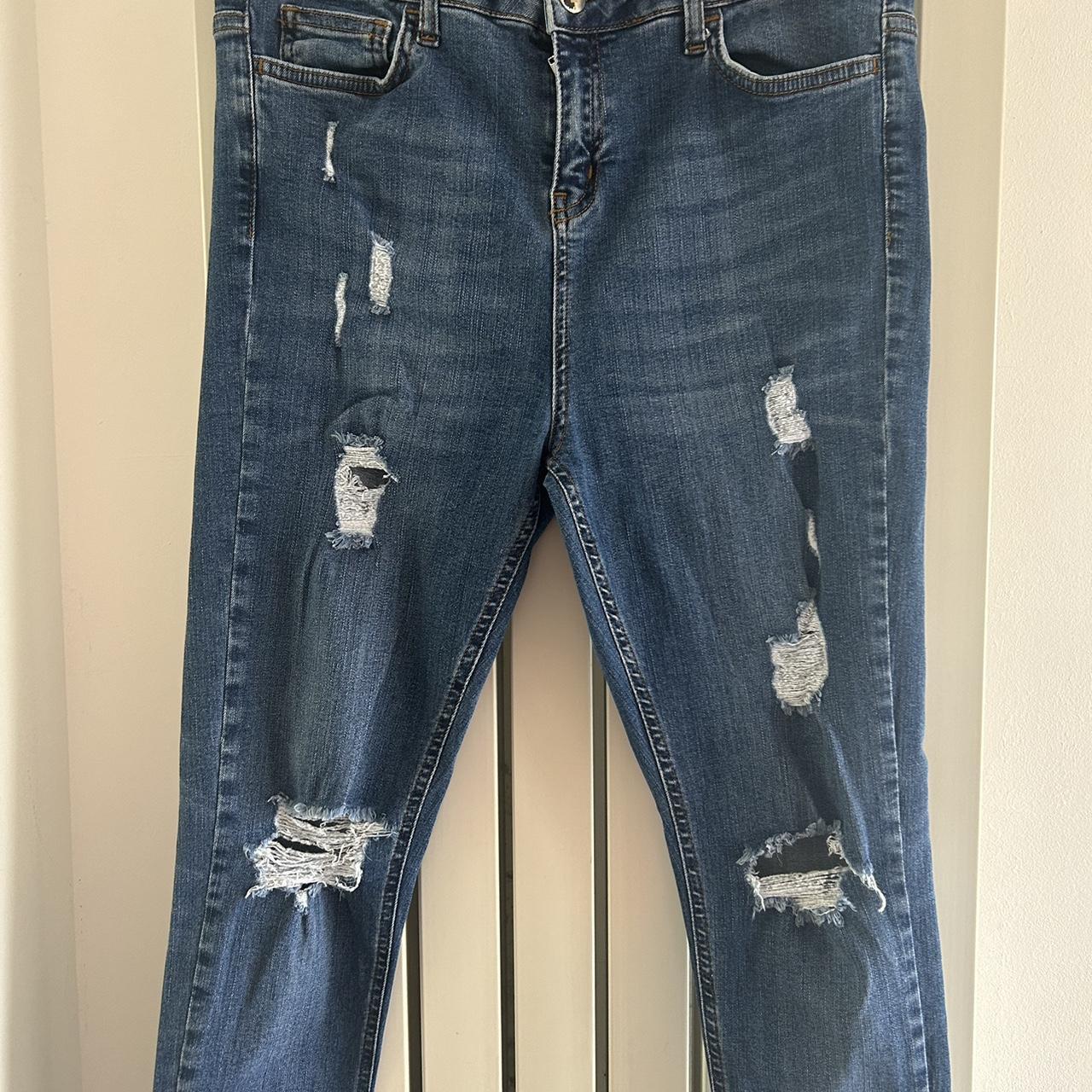 Mens HERA ripped jeans 30R excellent condition - Depop