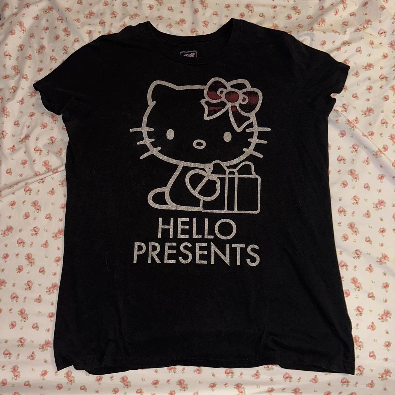 old navy hello kitty top 🎀 the cutest hello kitty... - Depop