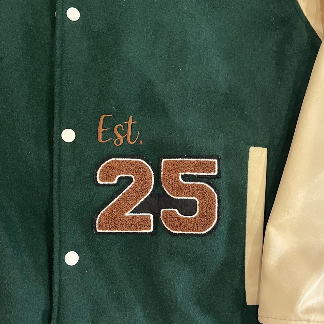 Zara Men's Green and Cream Jacket Depop