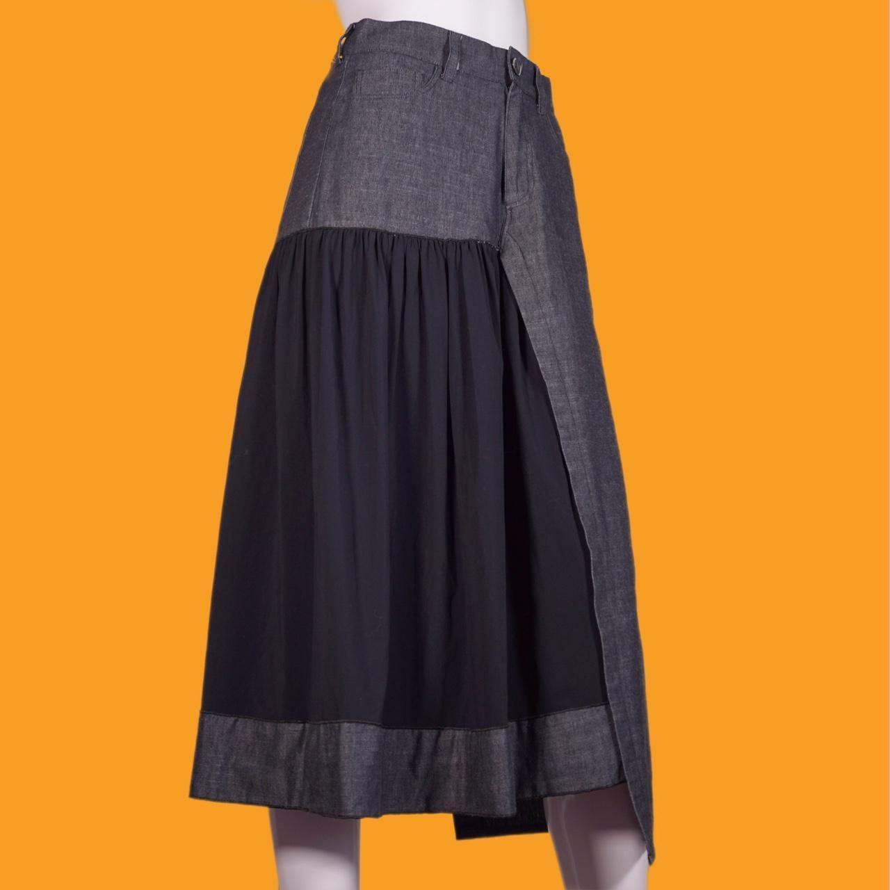 Women's Black and Navy Skirt | Depop