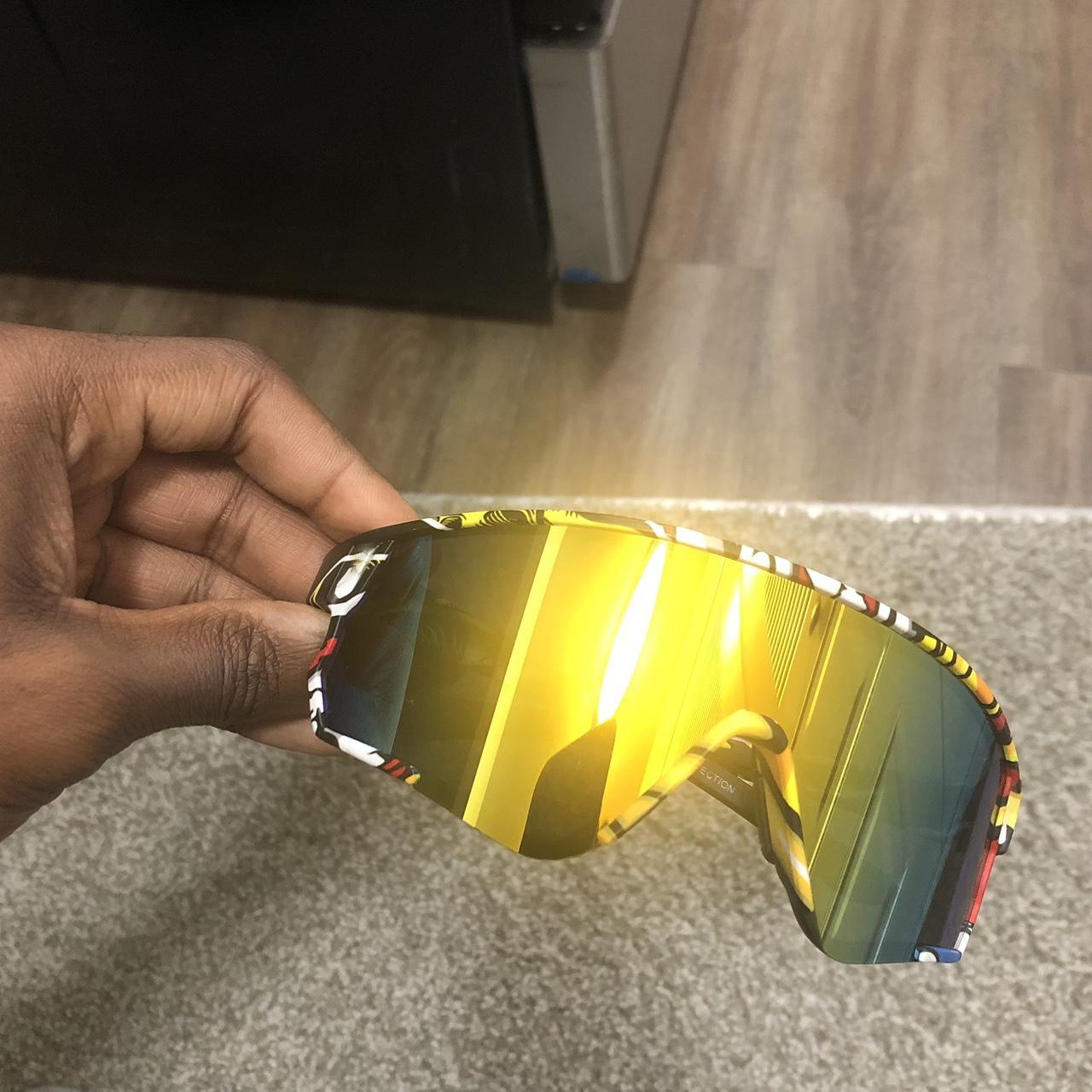 item listed by javonsuniverse