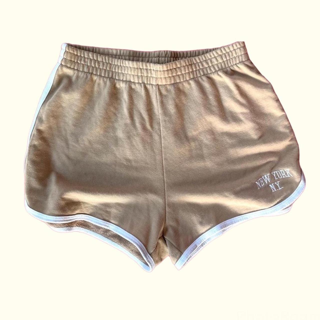 Product Image 1 - 🤎tillys tan new york shorts🤎
-size