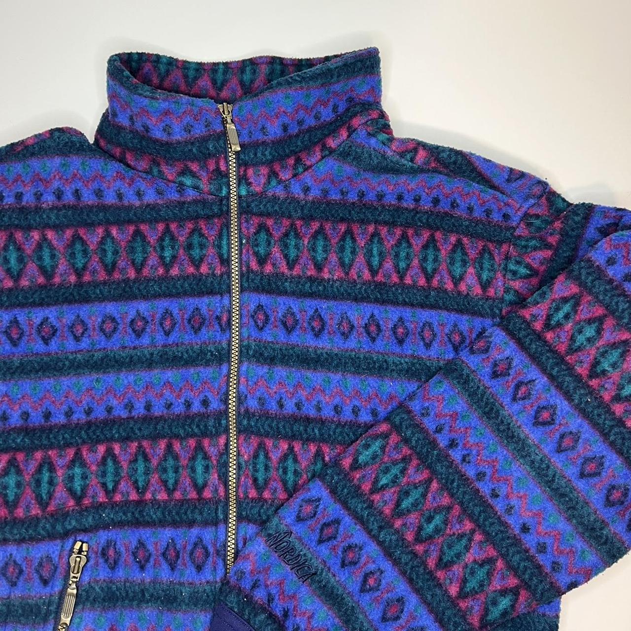 Vintage Nórdica multi color Fleece , size XL, but...