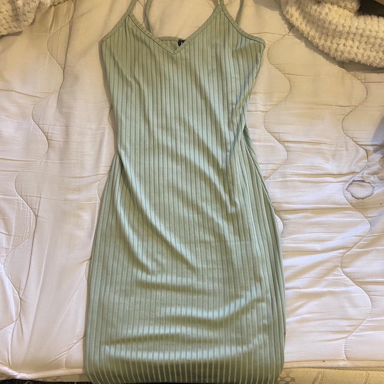 Body con sage green SHEIN dress Size XS - Depop