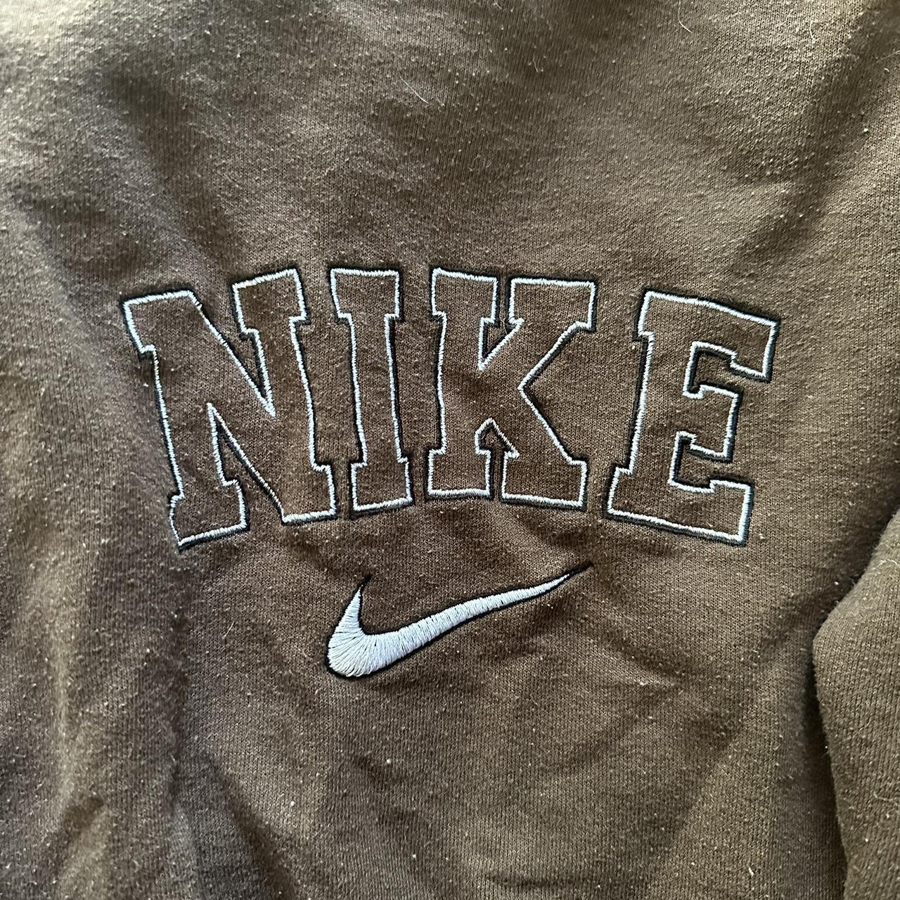 Nike Women's Brown Sweatshirt | Depop