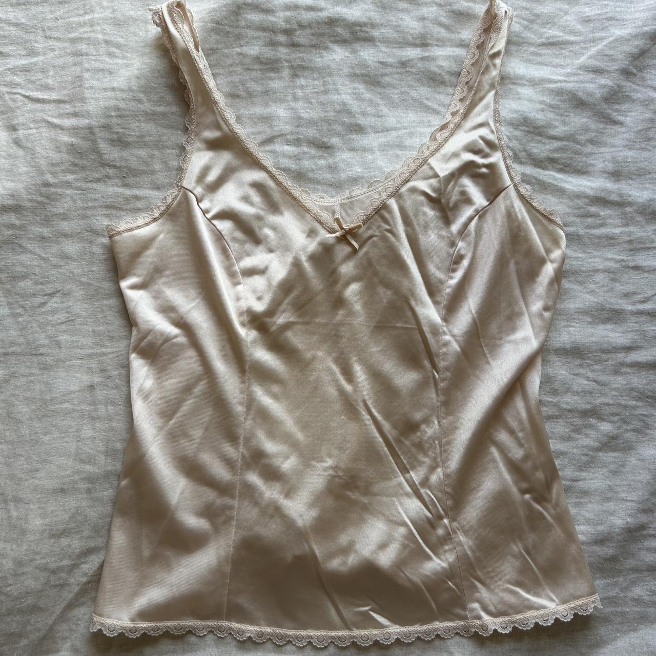 item listed by anna_h_jones