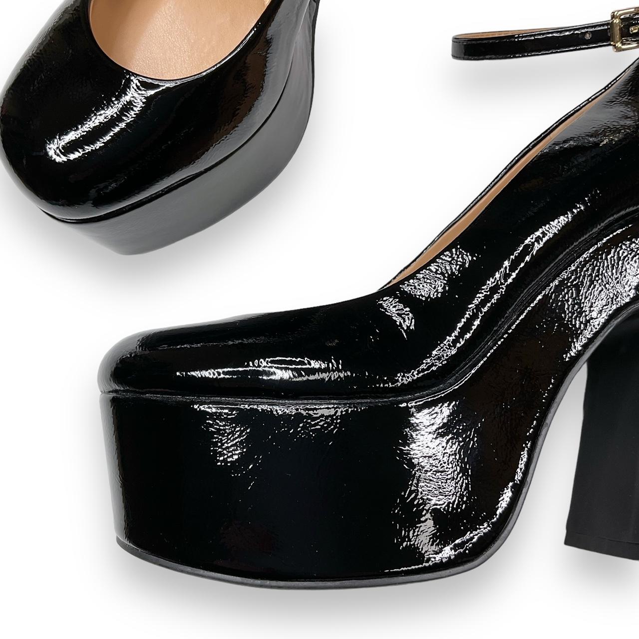 jessica simpson black platform pumps