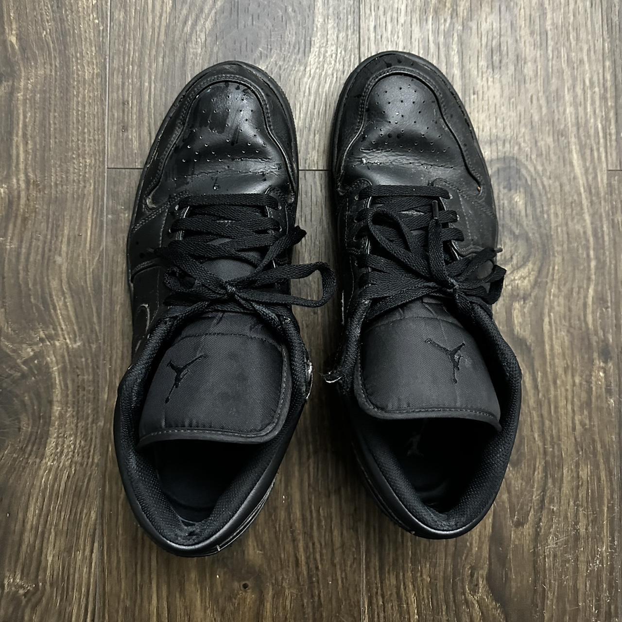 low black jordan