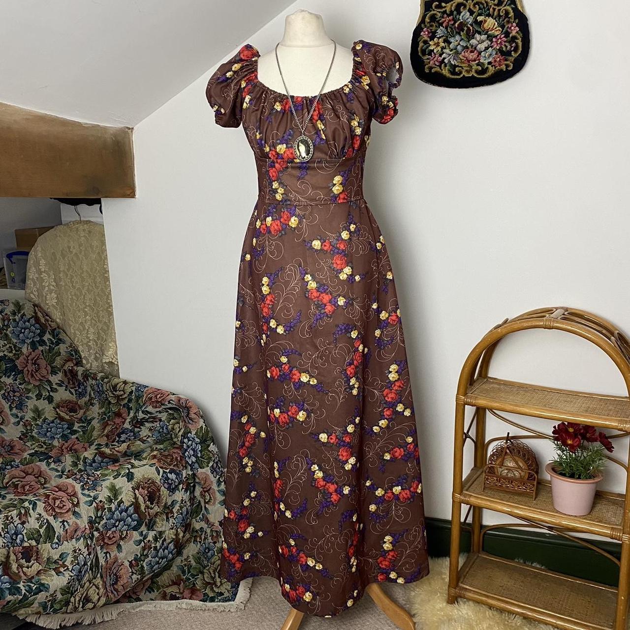 The Cathy Dress Stunning vintage 1970s brown... - Depop