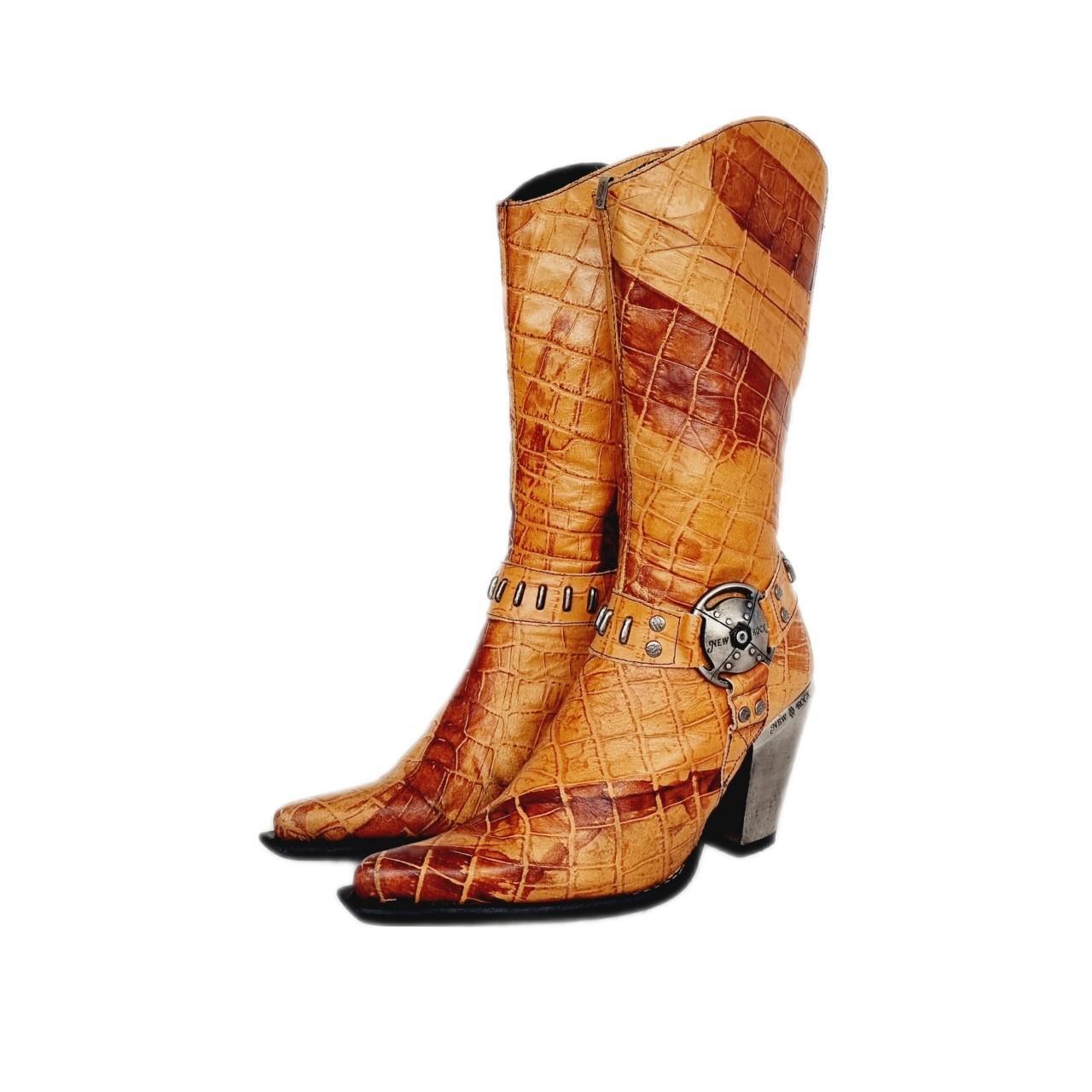 Orange best sale snakeskin boots