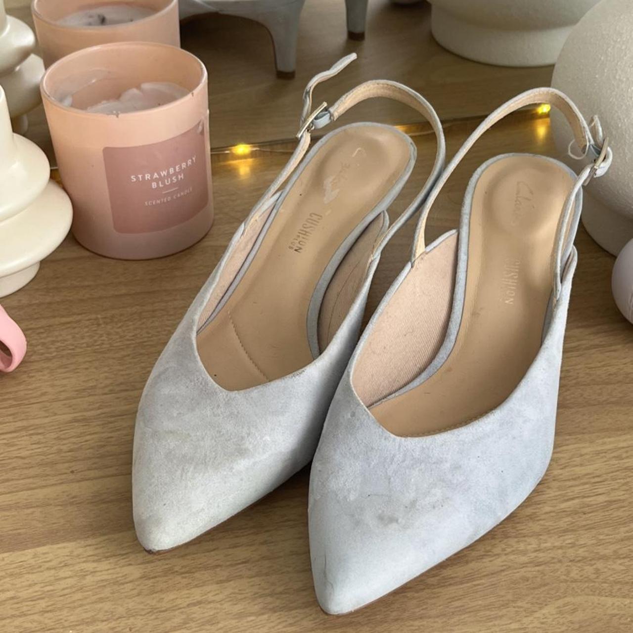 clarks kitten heel shoes