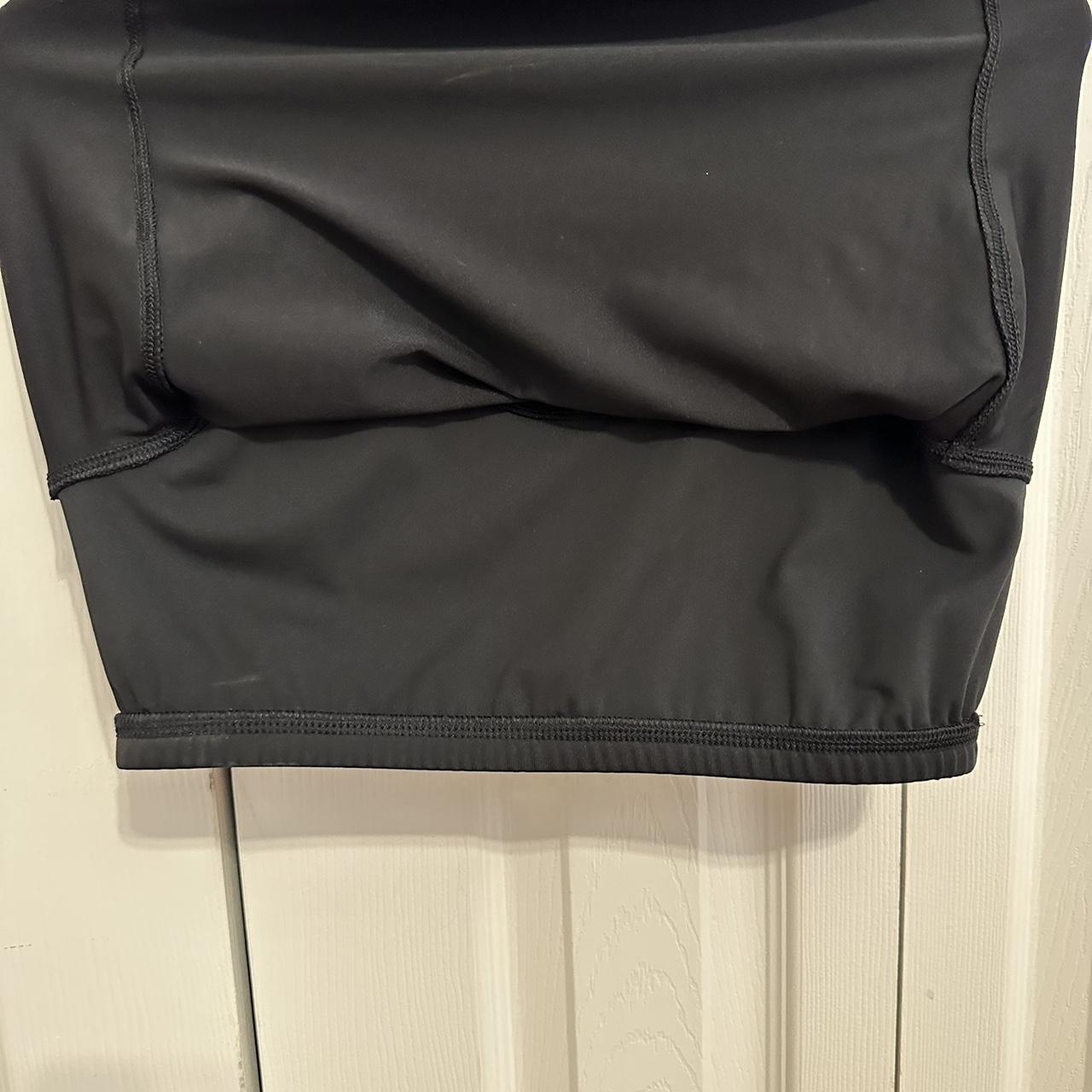 DSG Women's Black Vest Depop