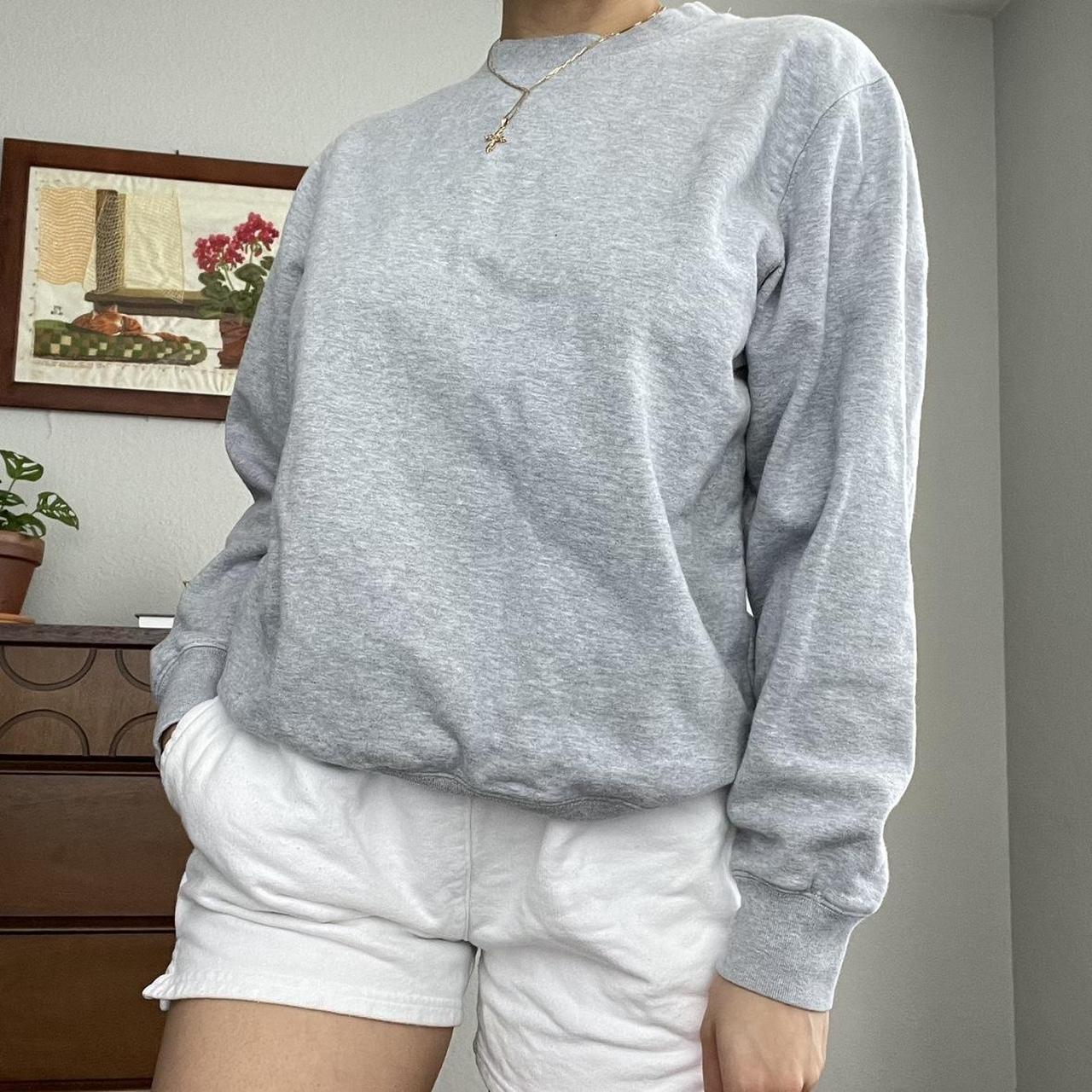 Brandy melville cheap grey sweatshirt