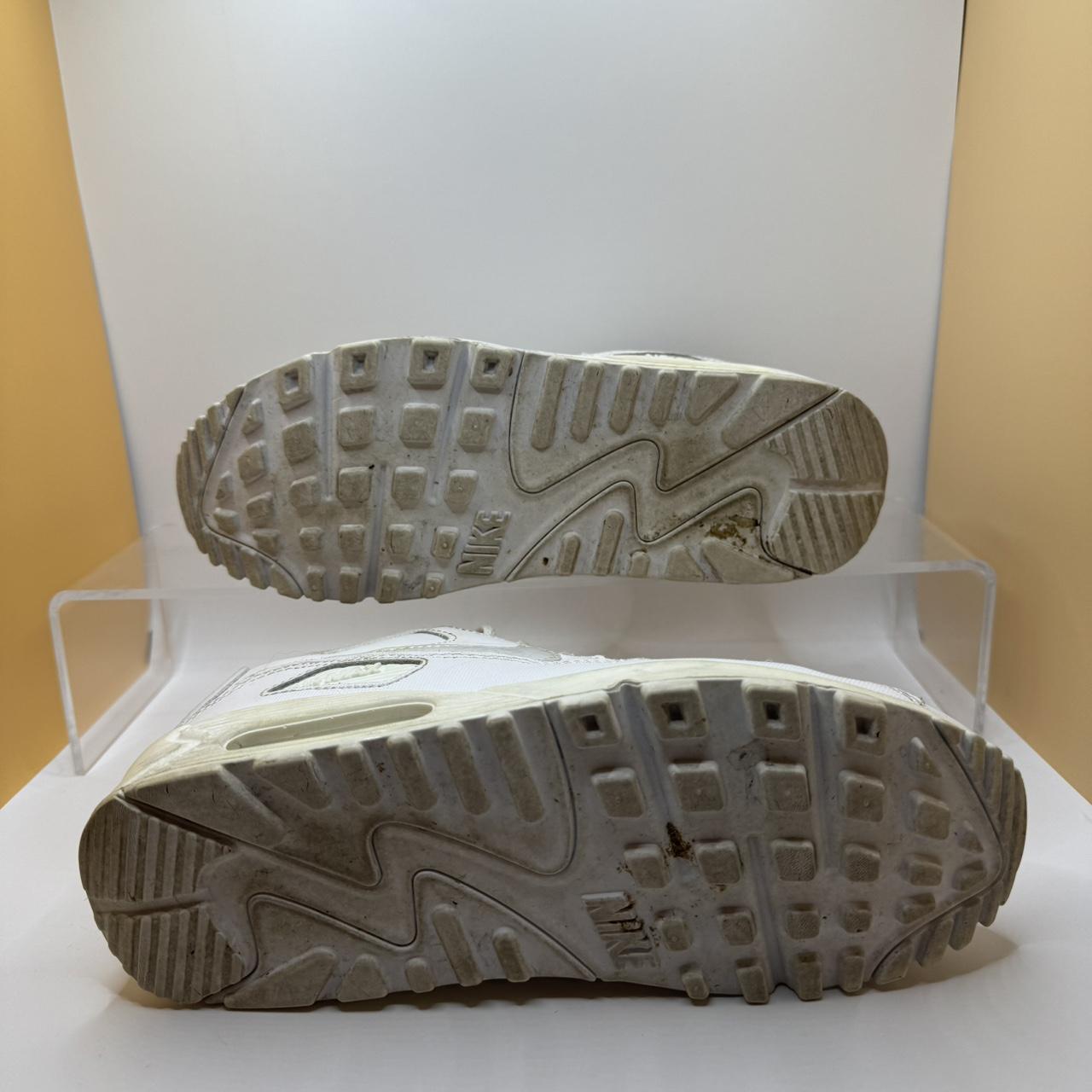 size 5 white air max 90