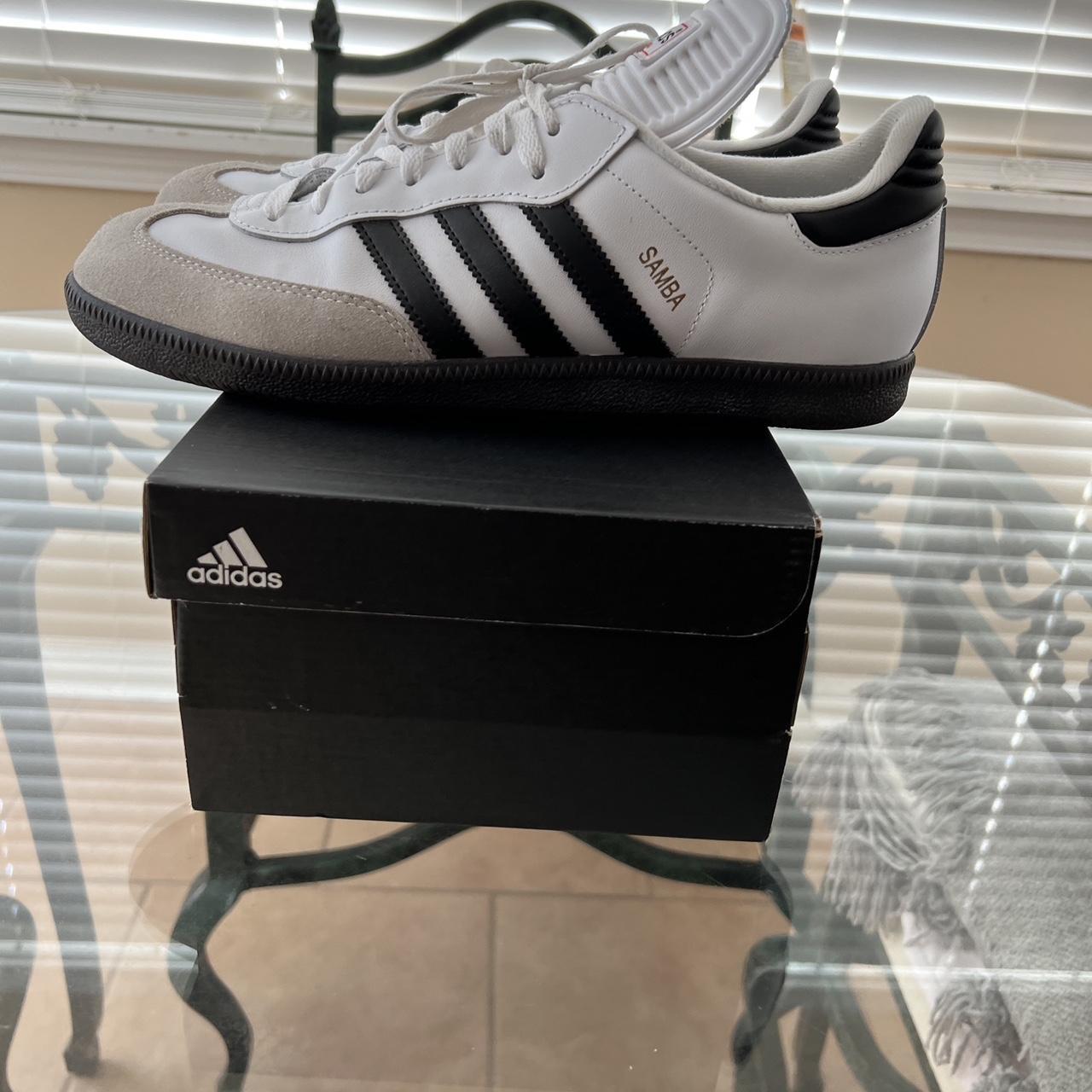 Adidas Men's White and Black Trainers (3)