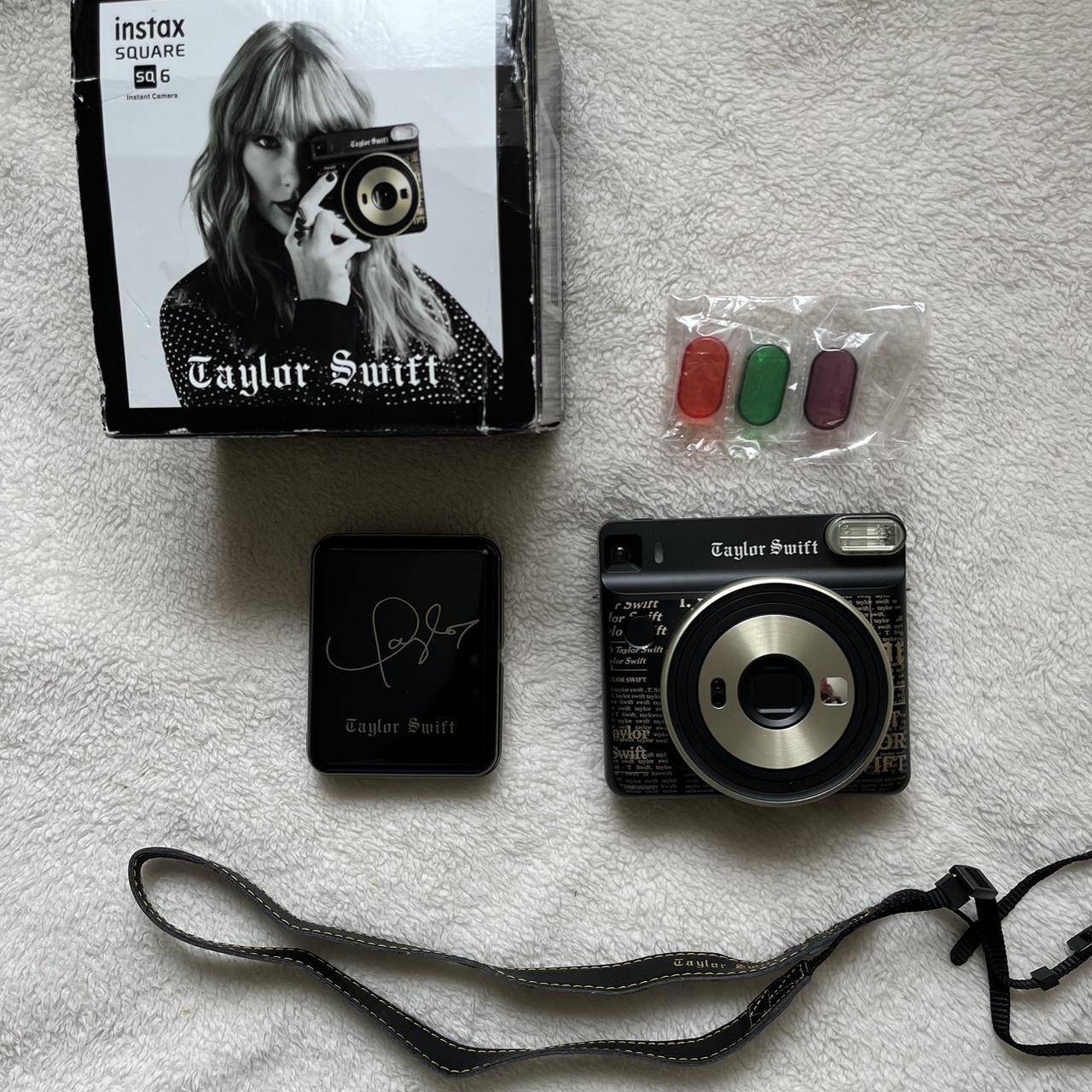 FUJIFILM INSTAX SQUARE SQ たのしい 6 Taylor Swift