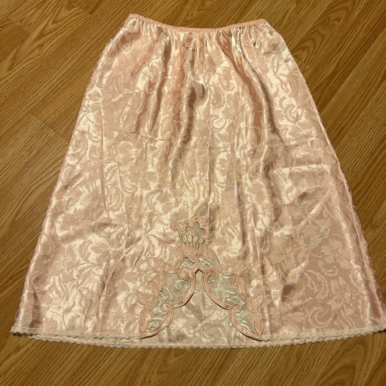 Vintage natori silk slip skirt 80-90s - Depop