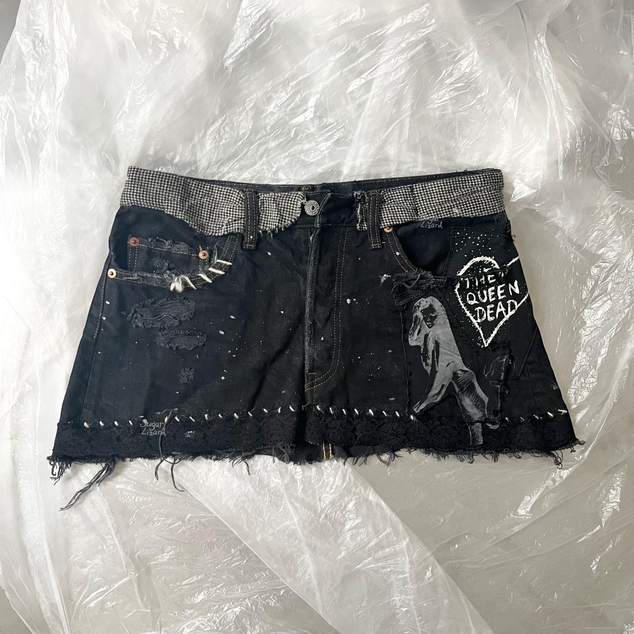 Distressed denim skirt clearance queen