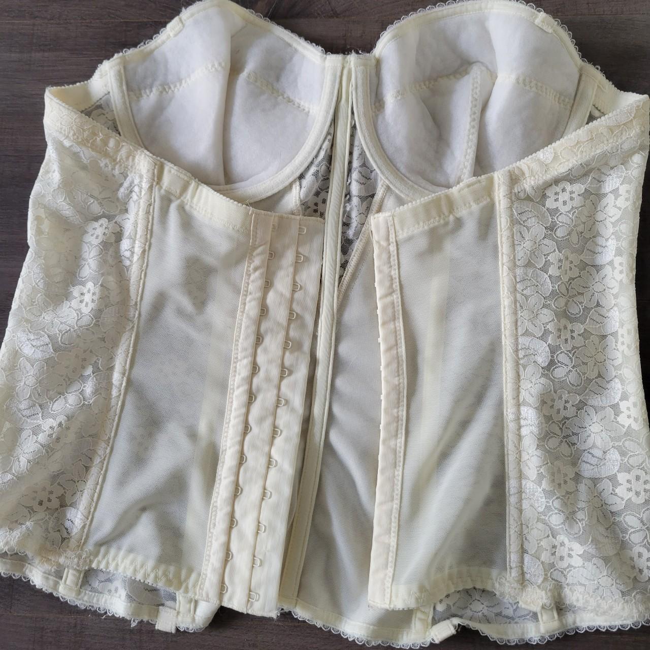 vintage lace corset, from the brand dominique, tag