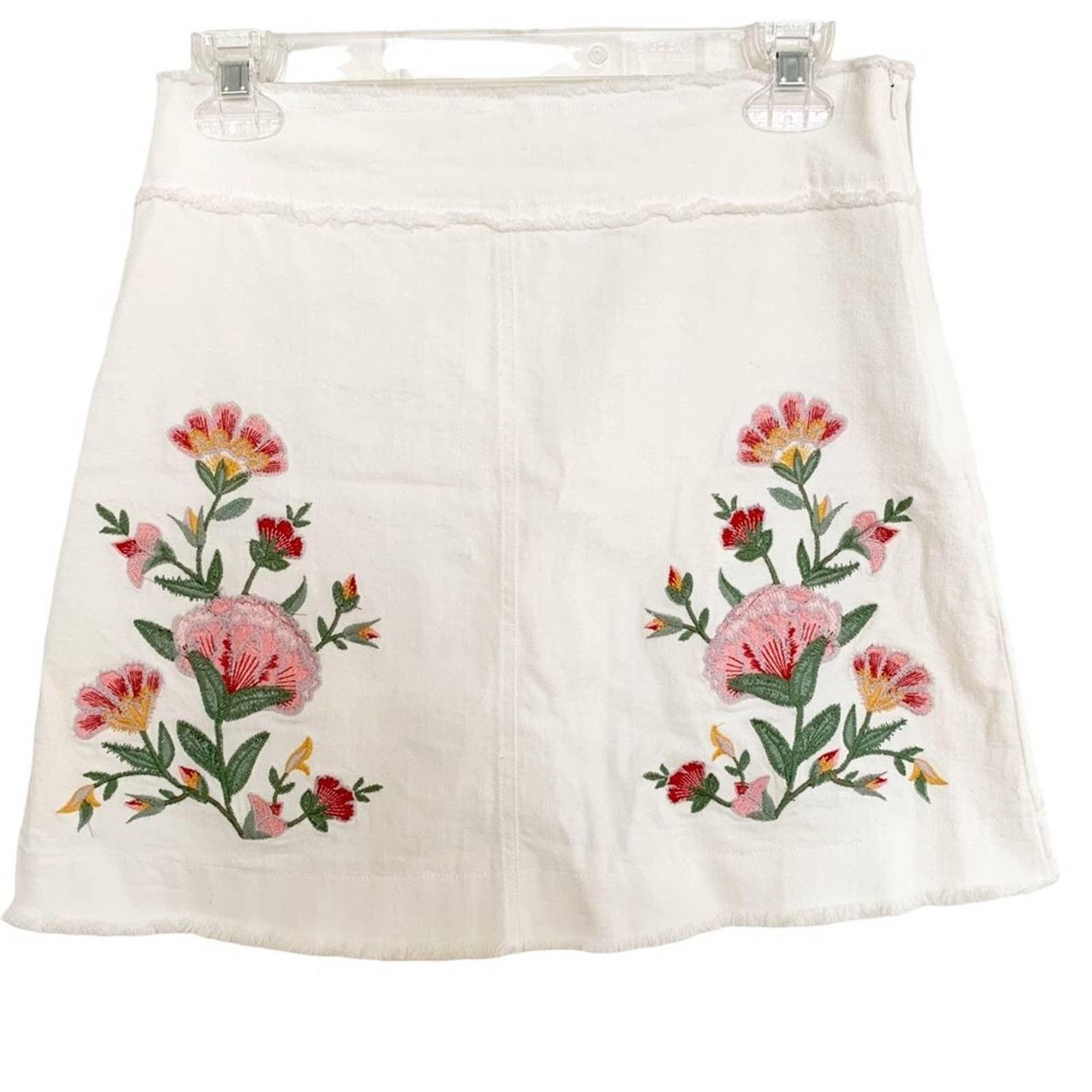 White denim shop embroidered skirt