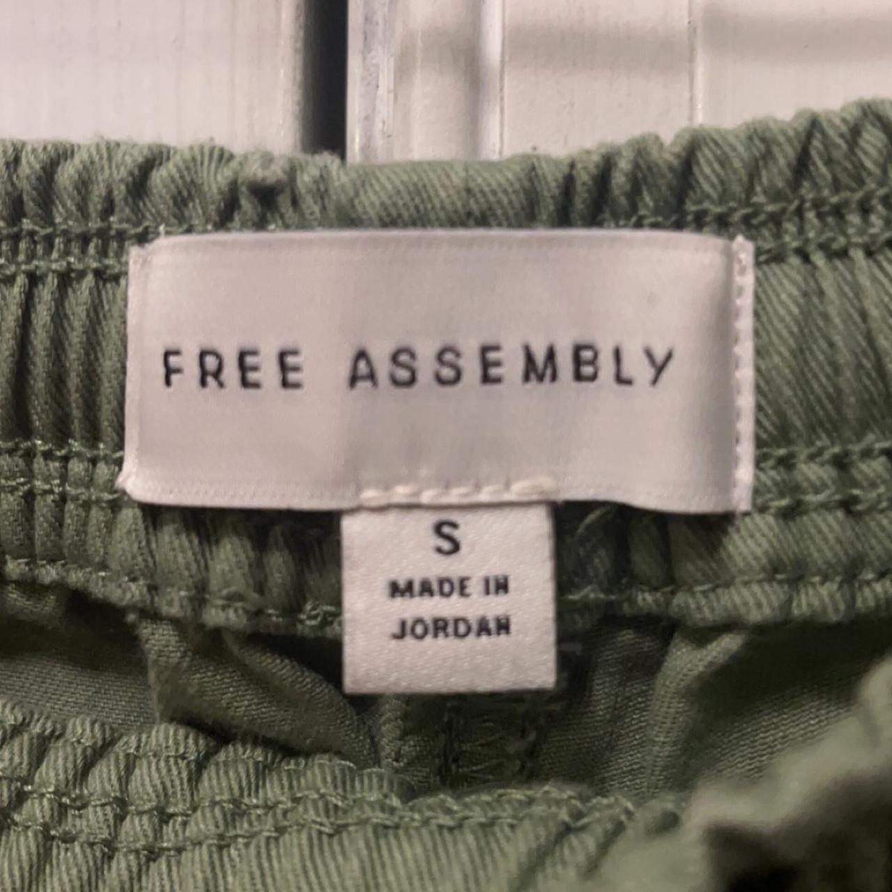 Free Assembly Women's Green Trousers (3)