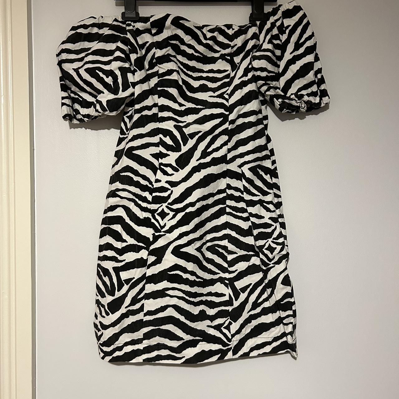 Michelle keegan animal print dress hotsell