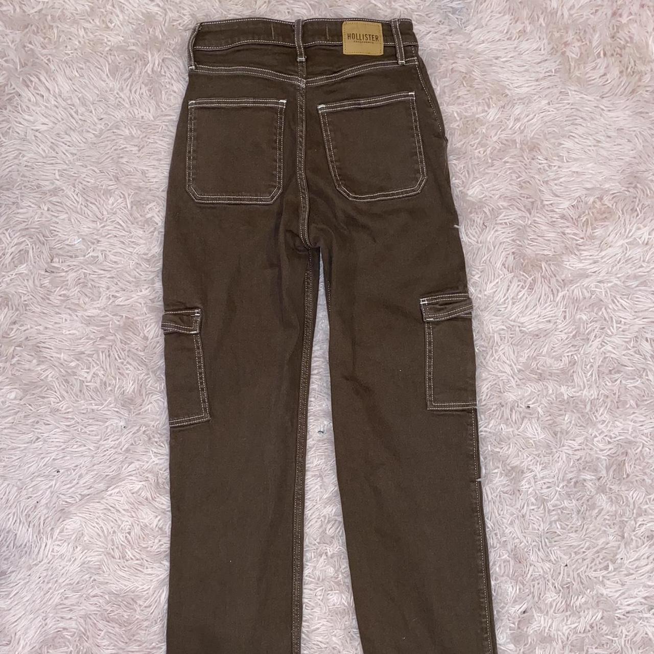 Brown Hollister Cargo Dad Pants -worn only once - Depop
