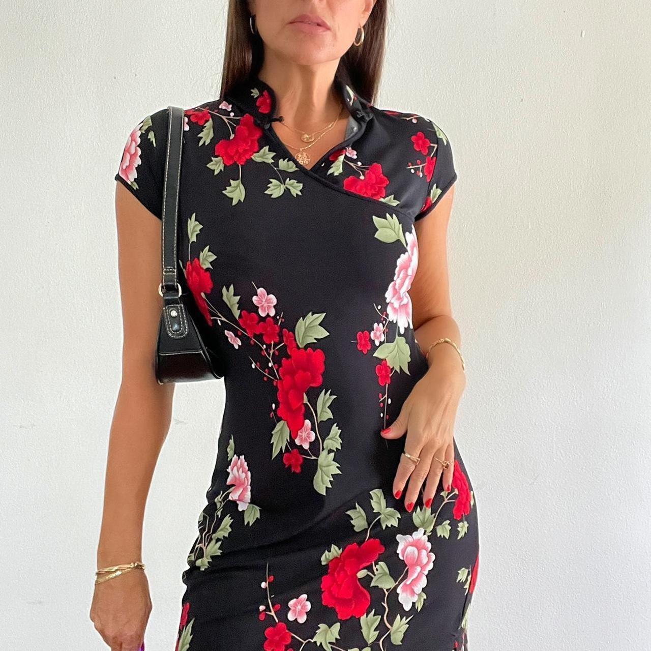 Forever 21 black dress with store red flowers