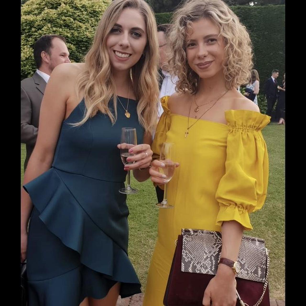 MASSIMO DUTTI YELLOW LINEN JUMPSUIT Beautiful... Depop