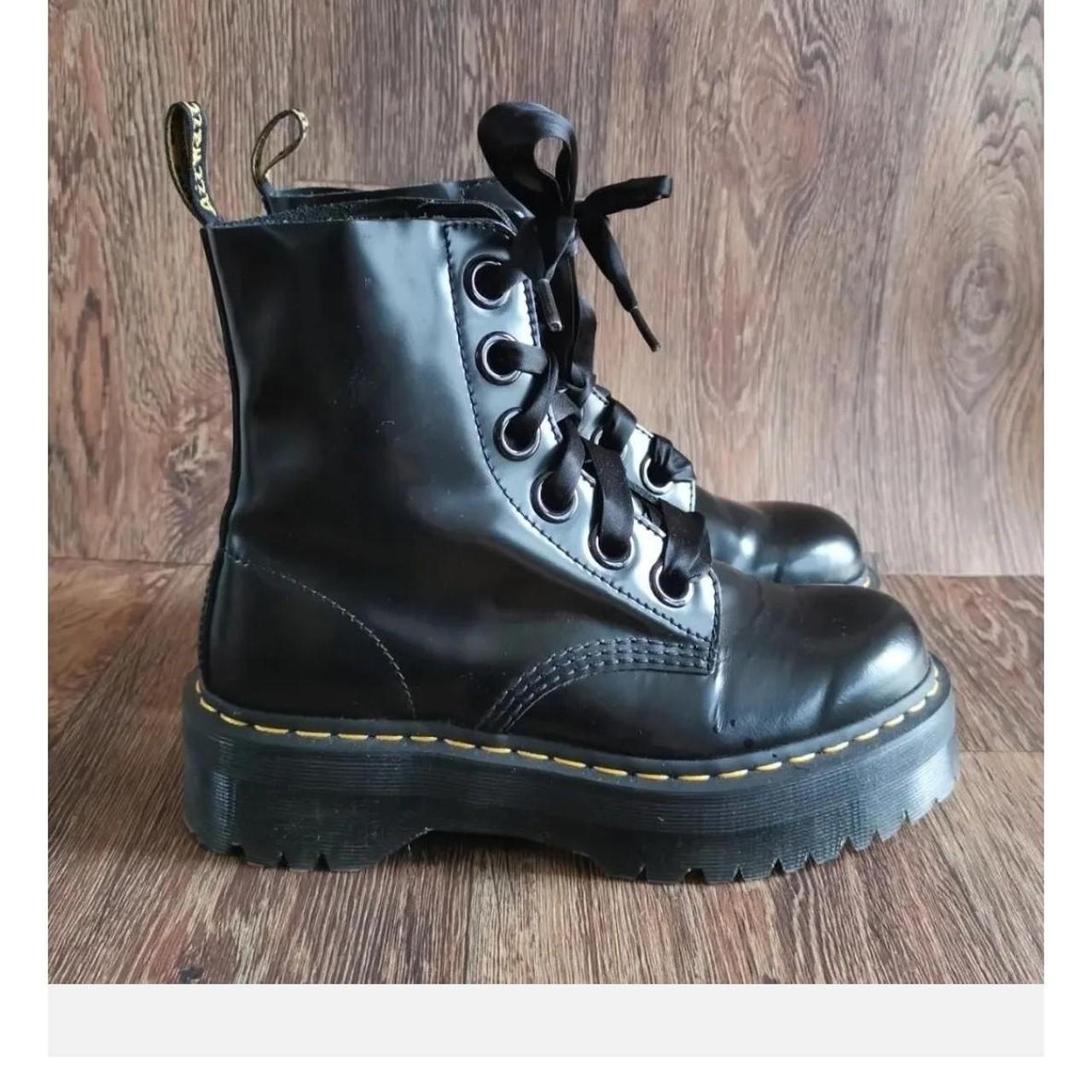 DR MARTENS MOLLY PLATFORM BOOTS SIZE EU 41 UK 7... - Depop