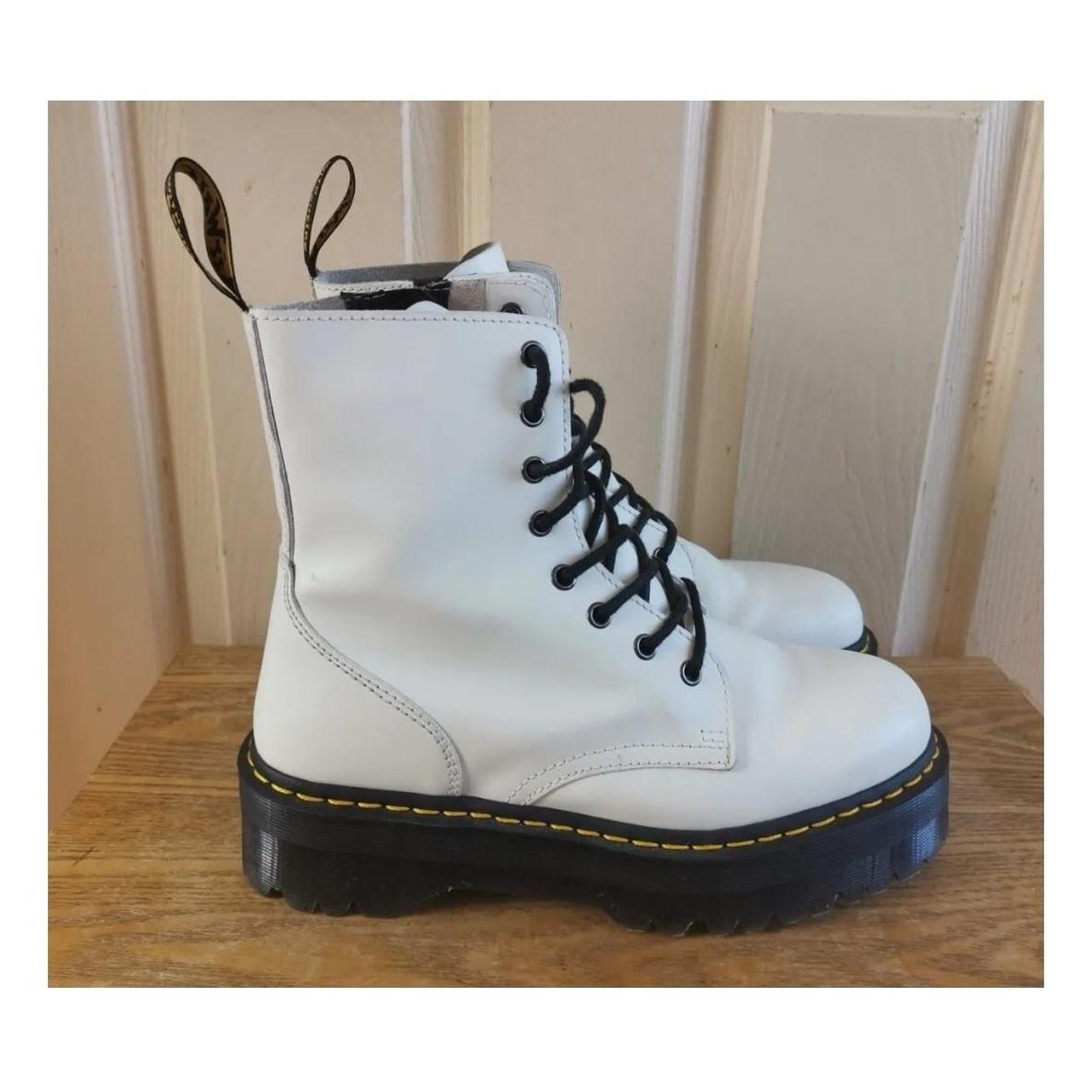 Dr martens 42 white hotsell