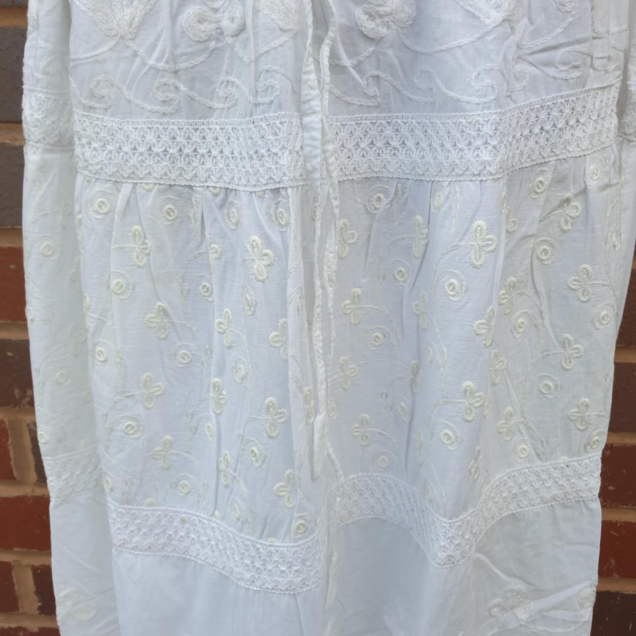 White cotton skirt. Tiered quality Embroidered Lined... - Depop