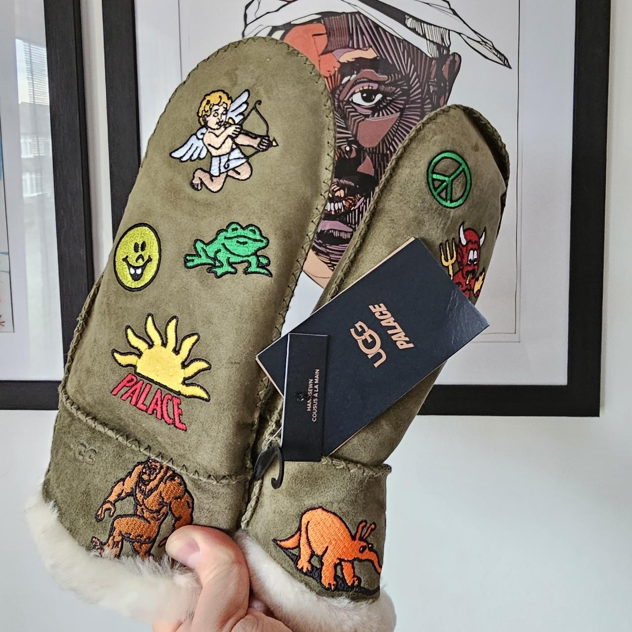 Palace x Ugg - Sheepskin Mitten Burnt... - Depop