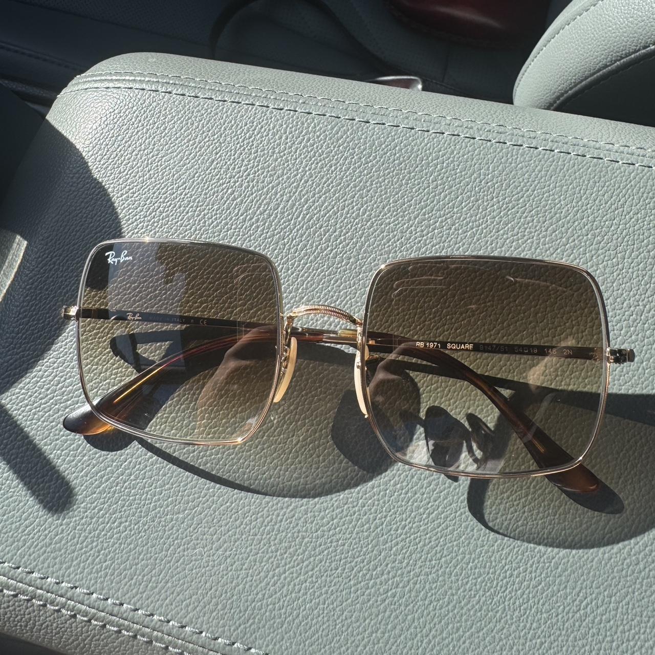 Ray-Ban Women's Square Sunglasses Brown/Gold – Never worn