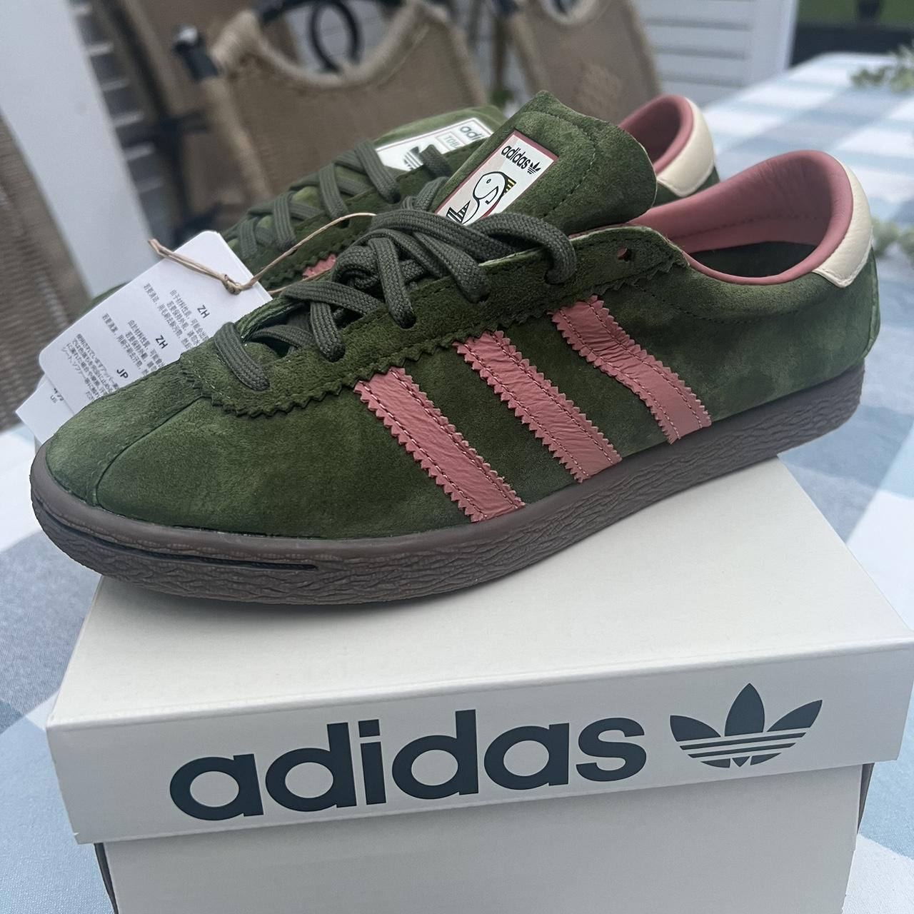 Adidas Originals green and pink trainer Brand Depop
