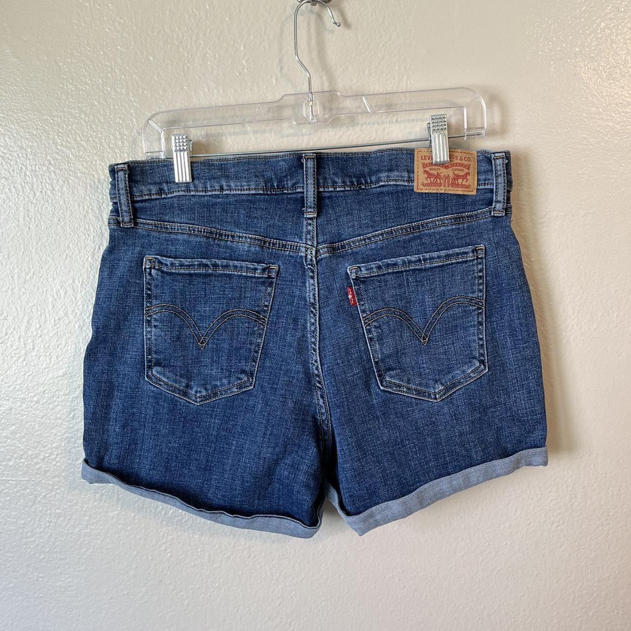 Levis shorts clearance with roll hem