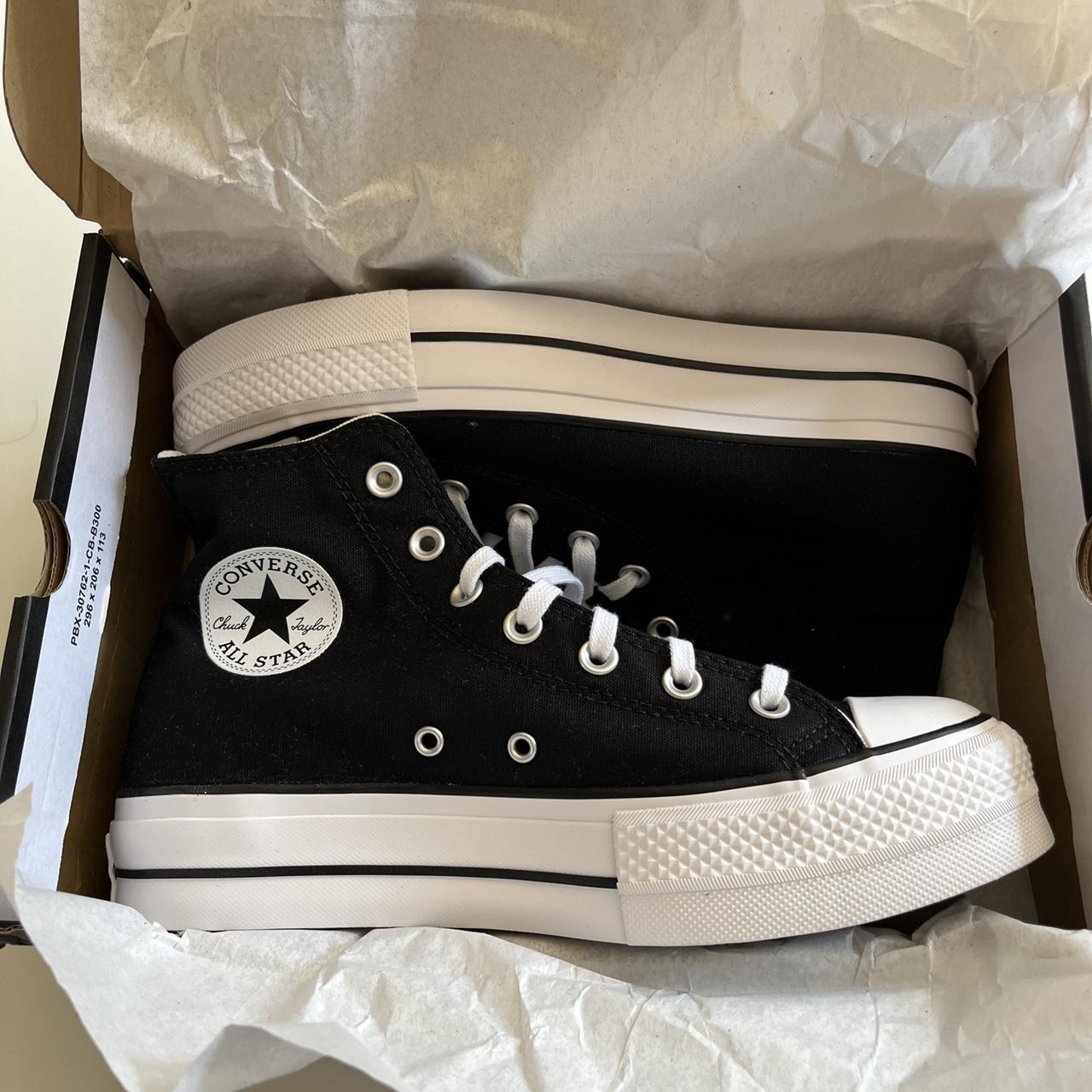 Converse platforms Size 9 NIB #converse #platform... - Depop