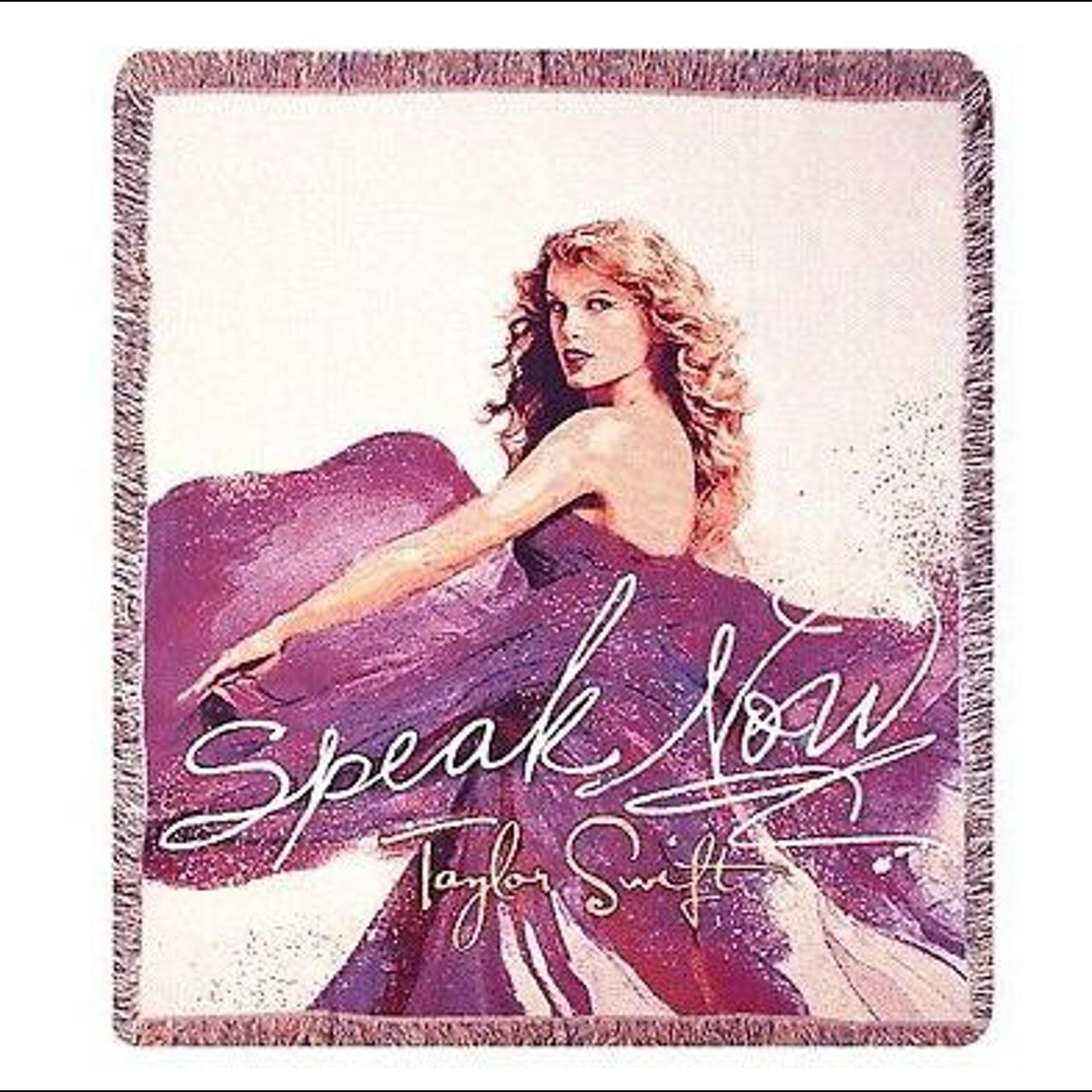 Taylor Swift purchases Speak Now Blanket