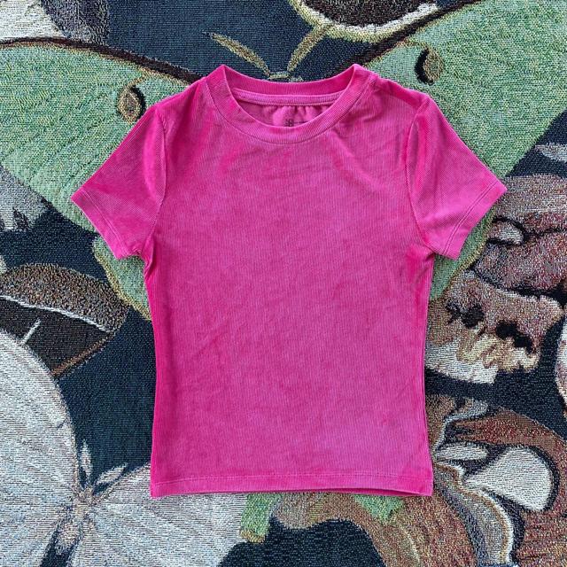 ☆ cute, comfy Sensations shirt ☆ size small ☆ used - Depop