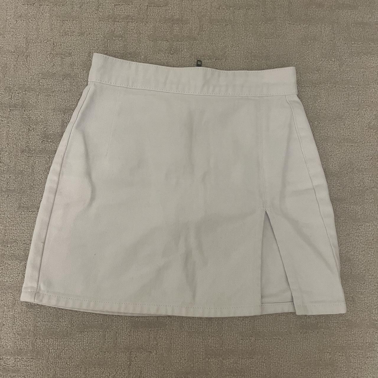 Princess Polly Women's White Skirt | Depop