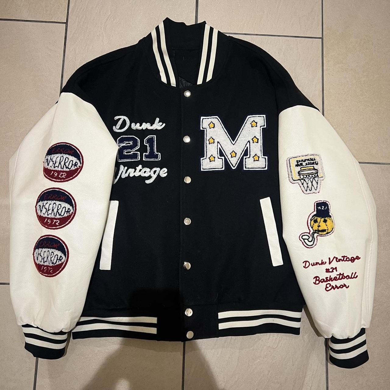 Store Vintage Dunk varsity jacket