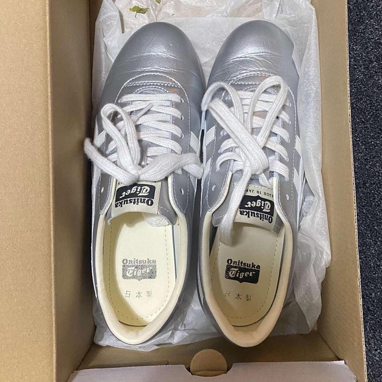 Onitsuka tiger silver trainers, good condition worn... - Depop