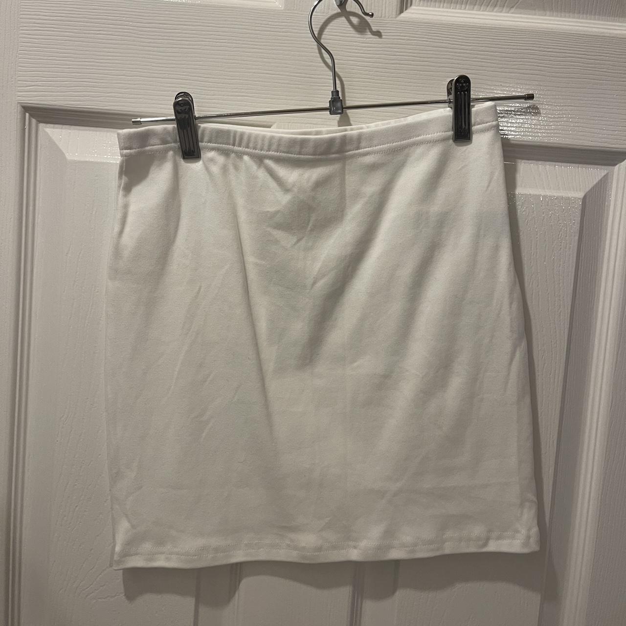 White mini skirt, never been worn - Depop