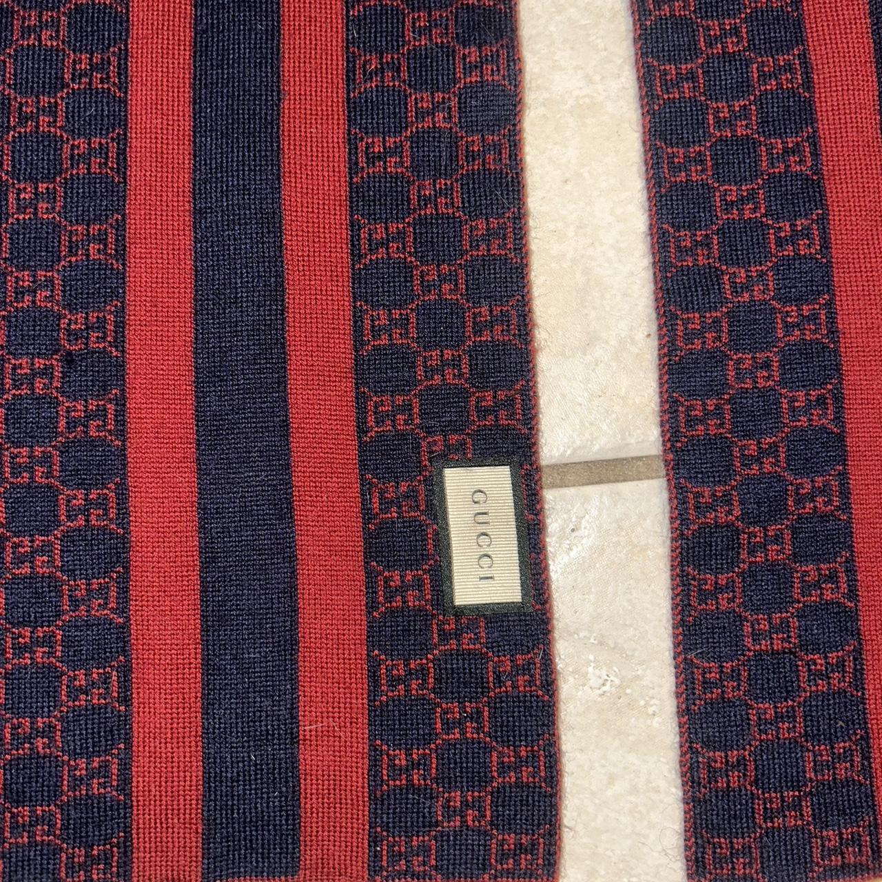 Gucci GG Wool Scarf in Midnight Blue & Red