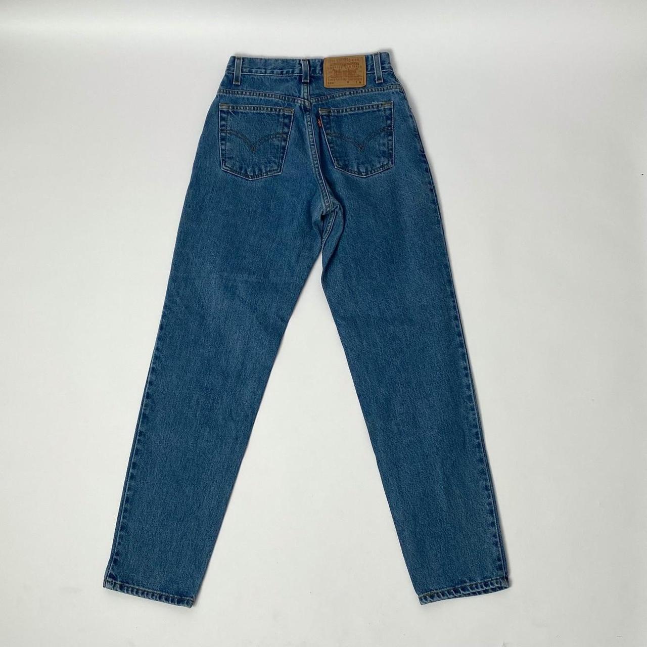 Levi's Women's Blue Jeans | Depop