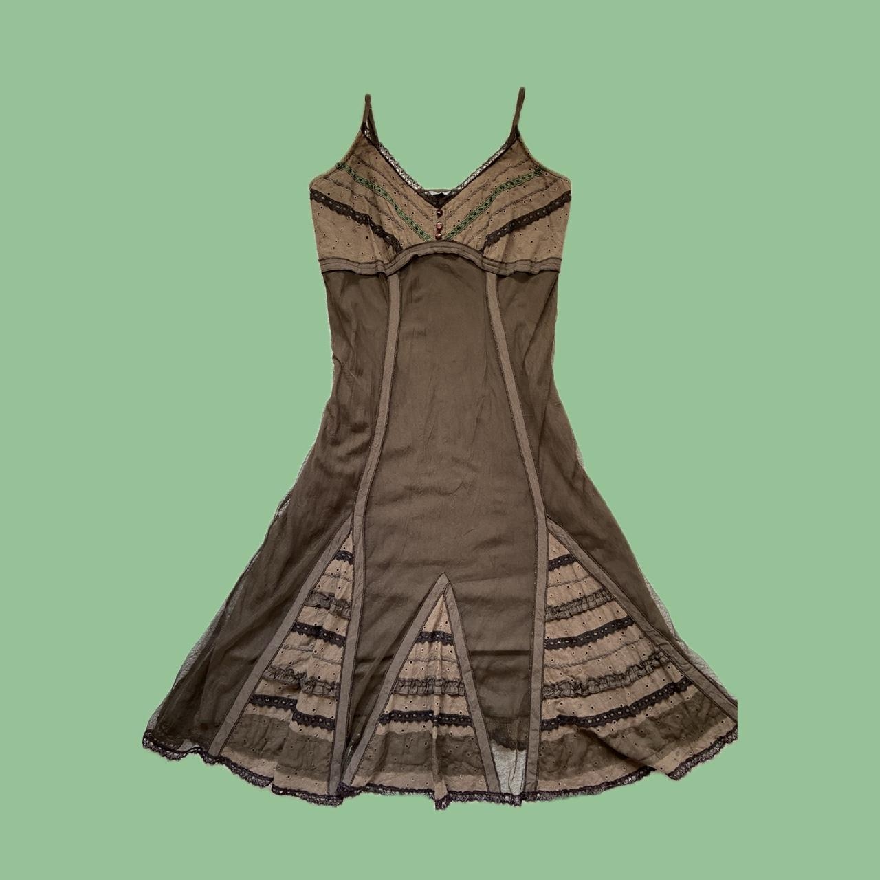 item listed by standoutfashion