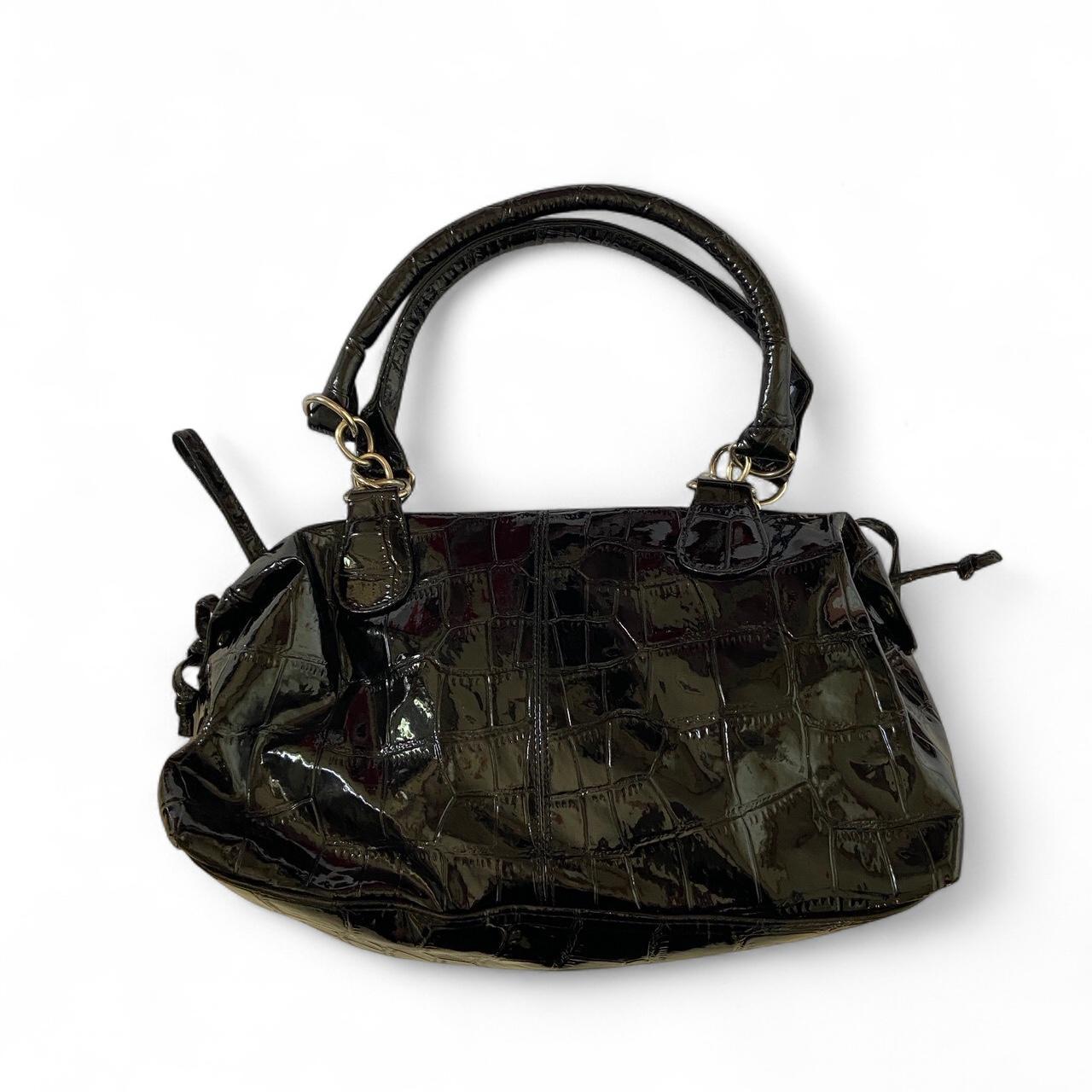 item listed by standoutfashion
